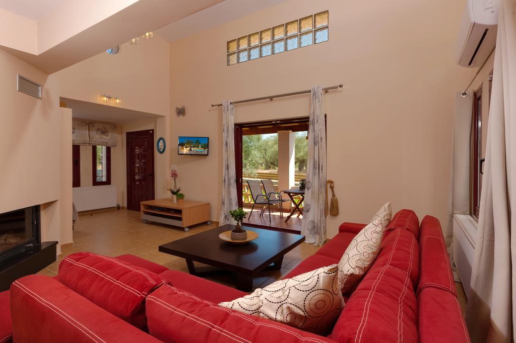 Evalexia Villa - Luxury Villa With Private Pool Near Laganas Perfect For Groups By Villa Mana Gers Kalamákion Exteriör bild