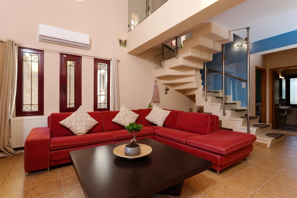 Evalexia Villa - Luxury Villa With Private Pool Near Laganas Perfect For Groups By Villa Mana Gers Kalamákion Exteriör bild